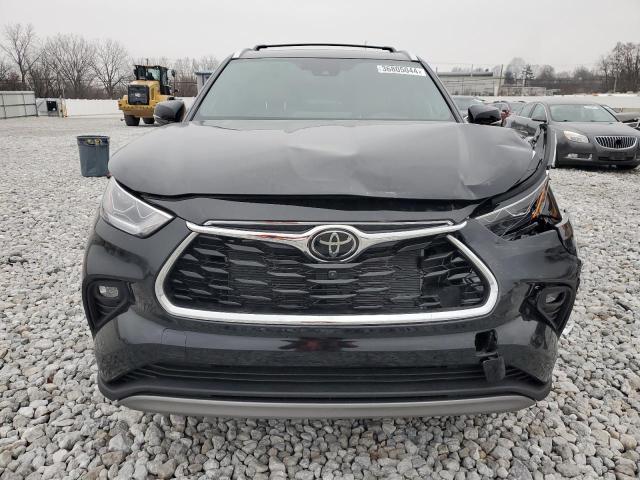 VIN 5TDKDRBHXPS517768 2023 Toyota Highlander, L no.5