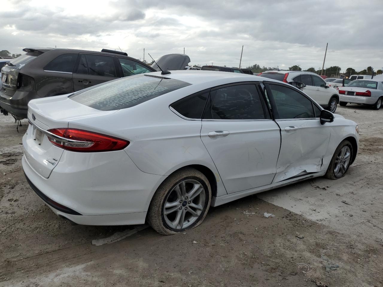 3FA6P0LU9JR195057 FORD FUSION 2018