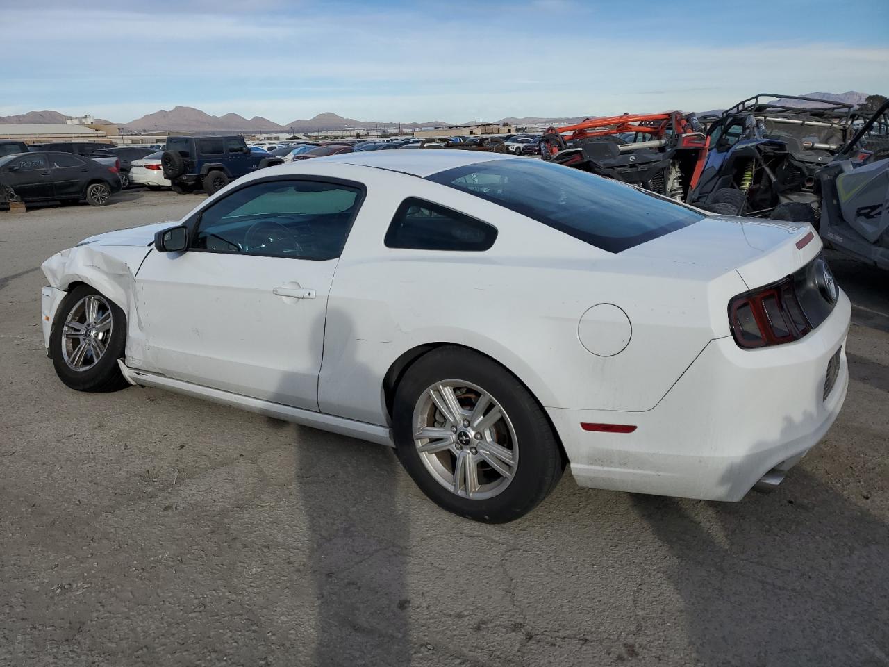 2014 Ford Mustang vin: 1ZVBP8AM9E5242684