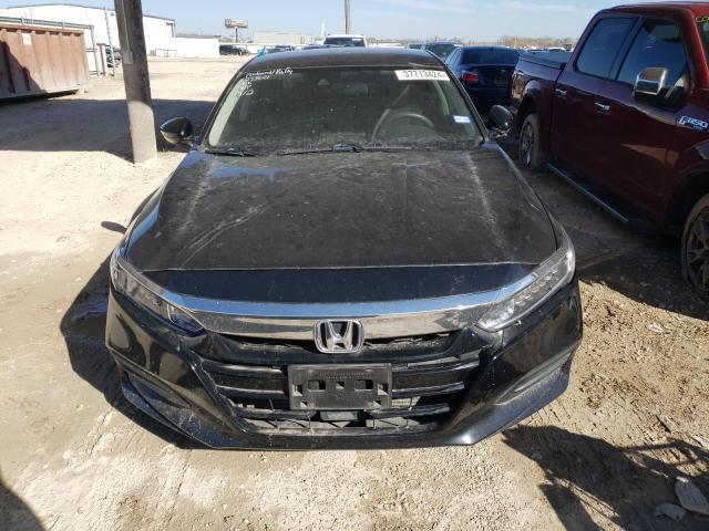 1HGCV1F15JA233521 | 2018 Honda accord lx