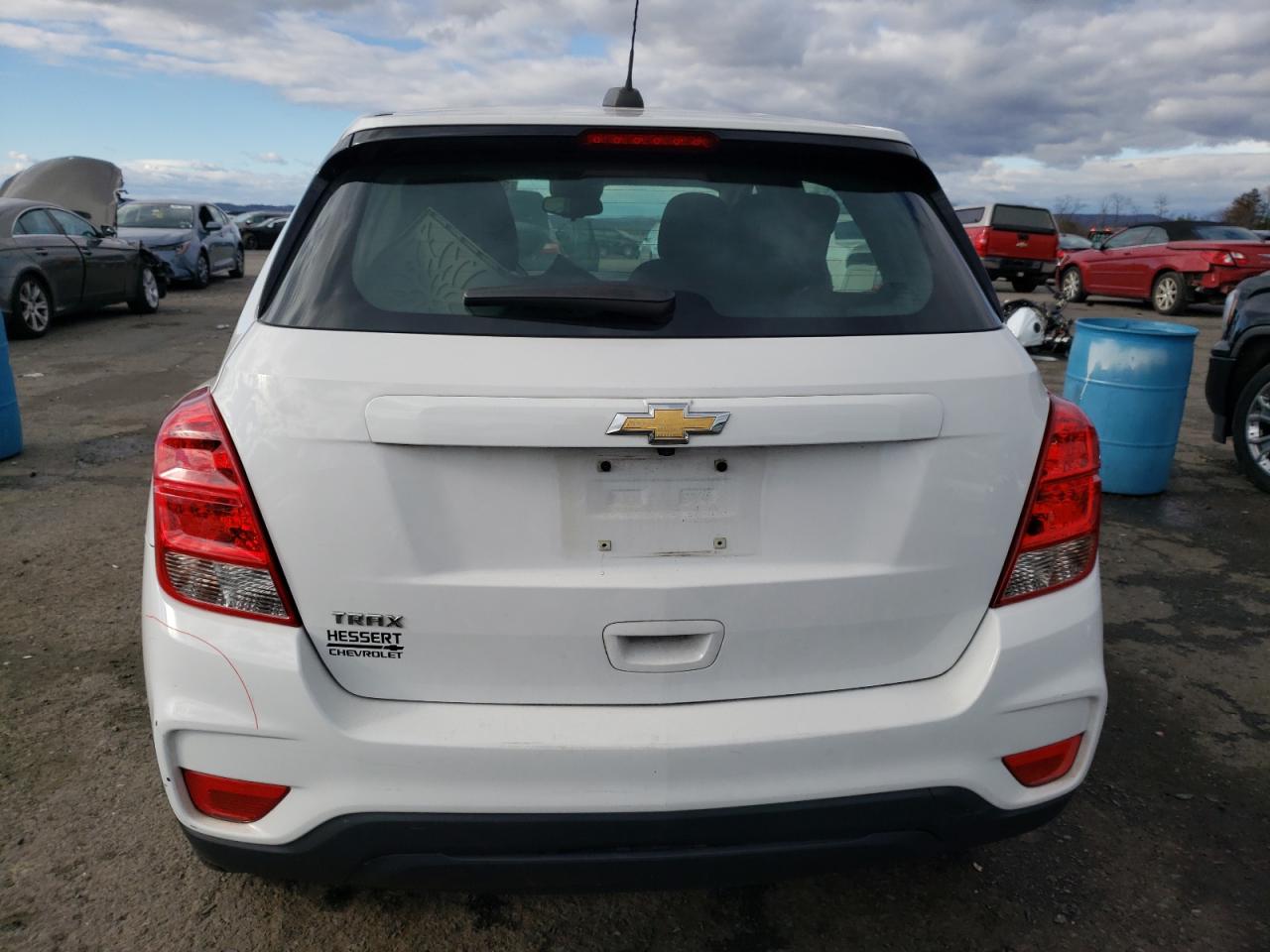 2019 Chevrolet Trax Ls vin: 3GNCJKSB1KL395694