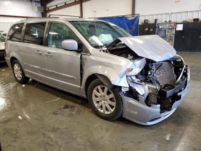 VIN 3FA6P0HD6LR153957 2020 Ford Fusion, SE no.4