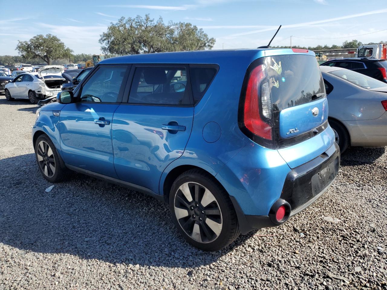 KNDJP3A59G7303128 2016 Kia Soul +
