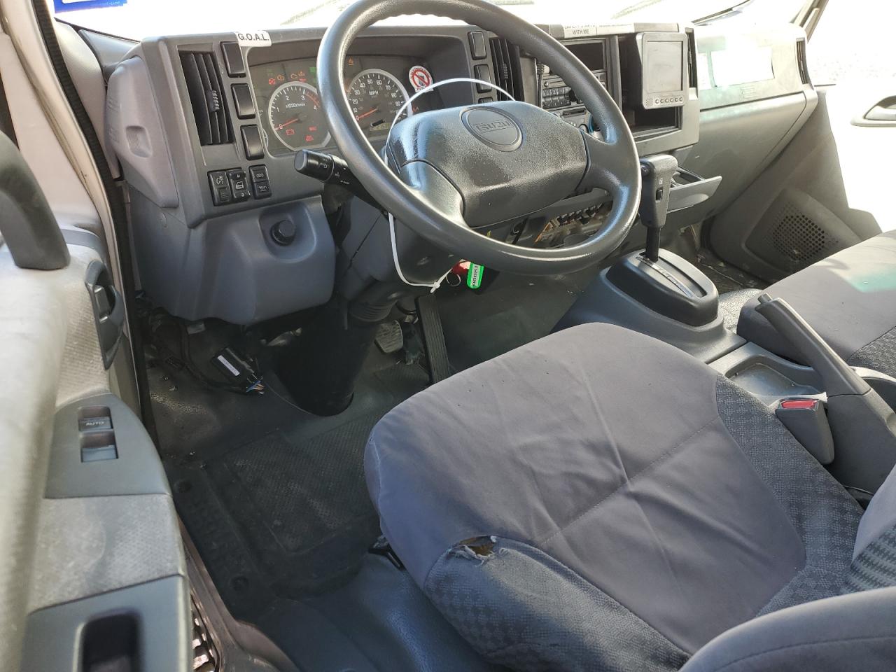 JALE5W160C7901134 2012 Isuzu Nqr