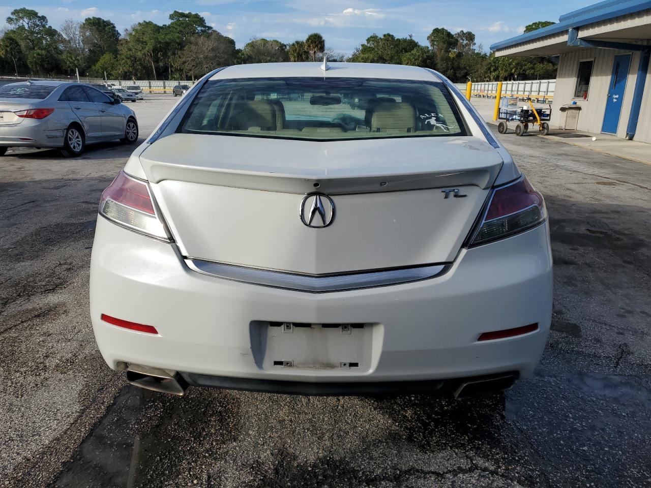 19uua8f52da010952 19UUA8F52DA010952 2013 Acura Tl Tech