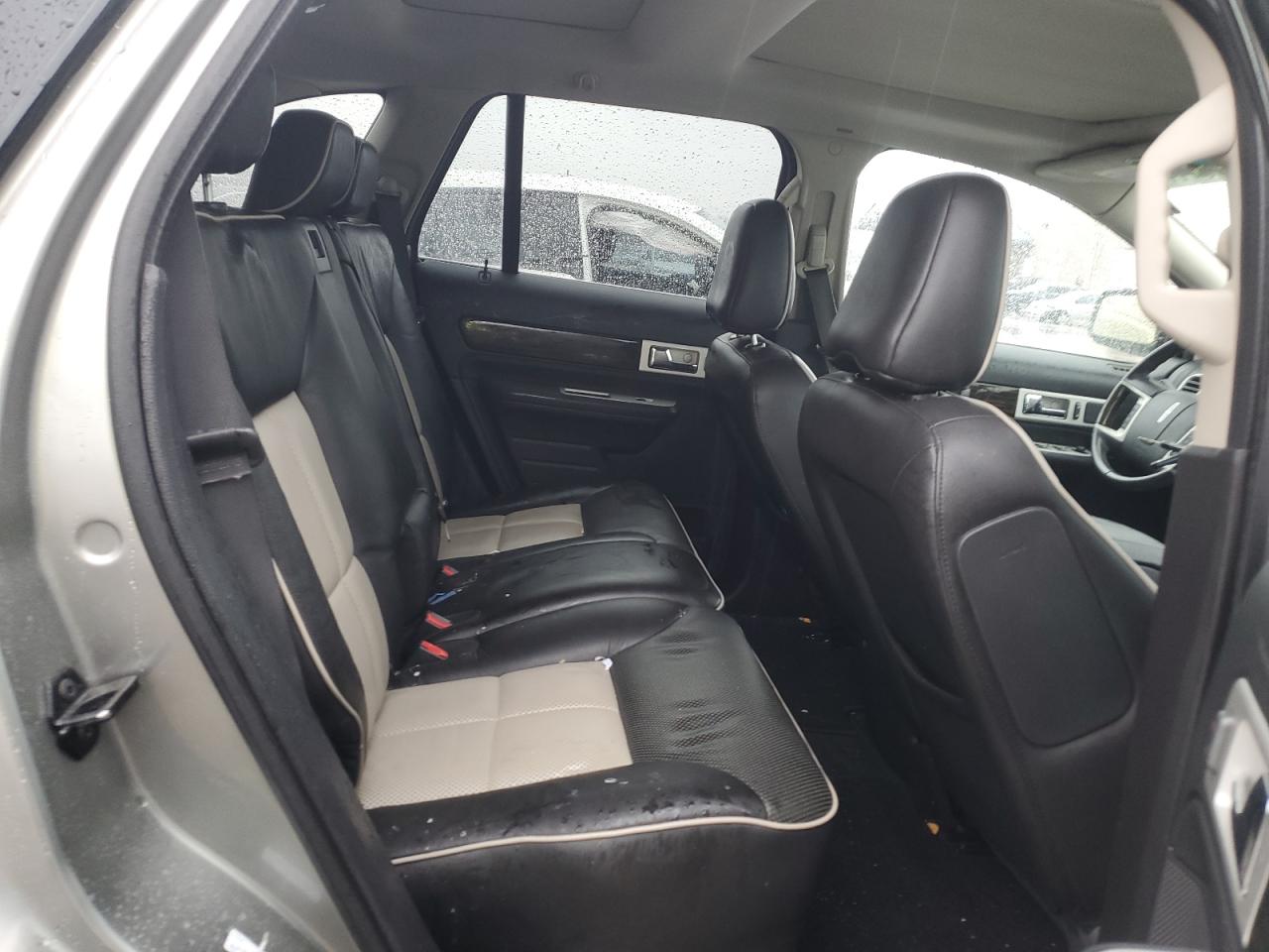 2lmdu88cx8bj02323 2LMDU88CX8BJ02323 2008 Lincoln Mkx