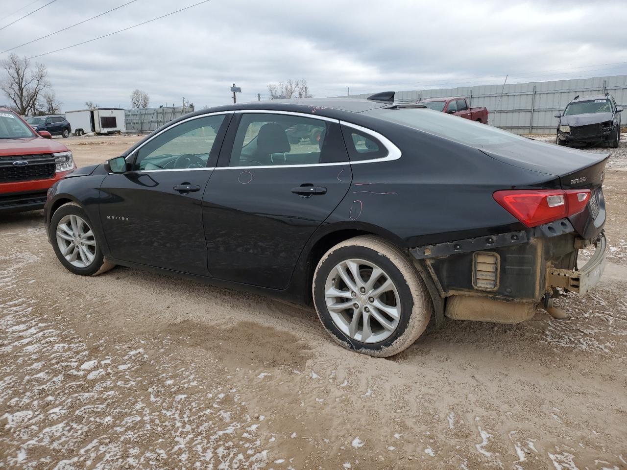 1G1ZD5ST9JF173684 2018 Chevrolet Malibu Lt