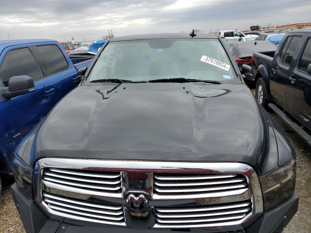 3C6RR7LT5HG544262 RAM 1500 2017