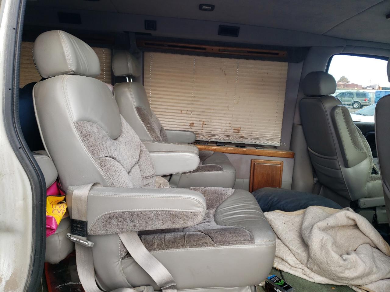 1GBFG15R5V1015375 1997 Chevrolet Express G1500