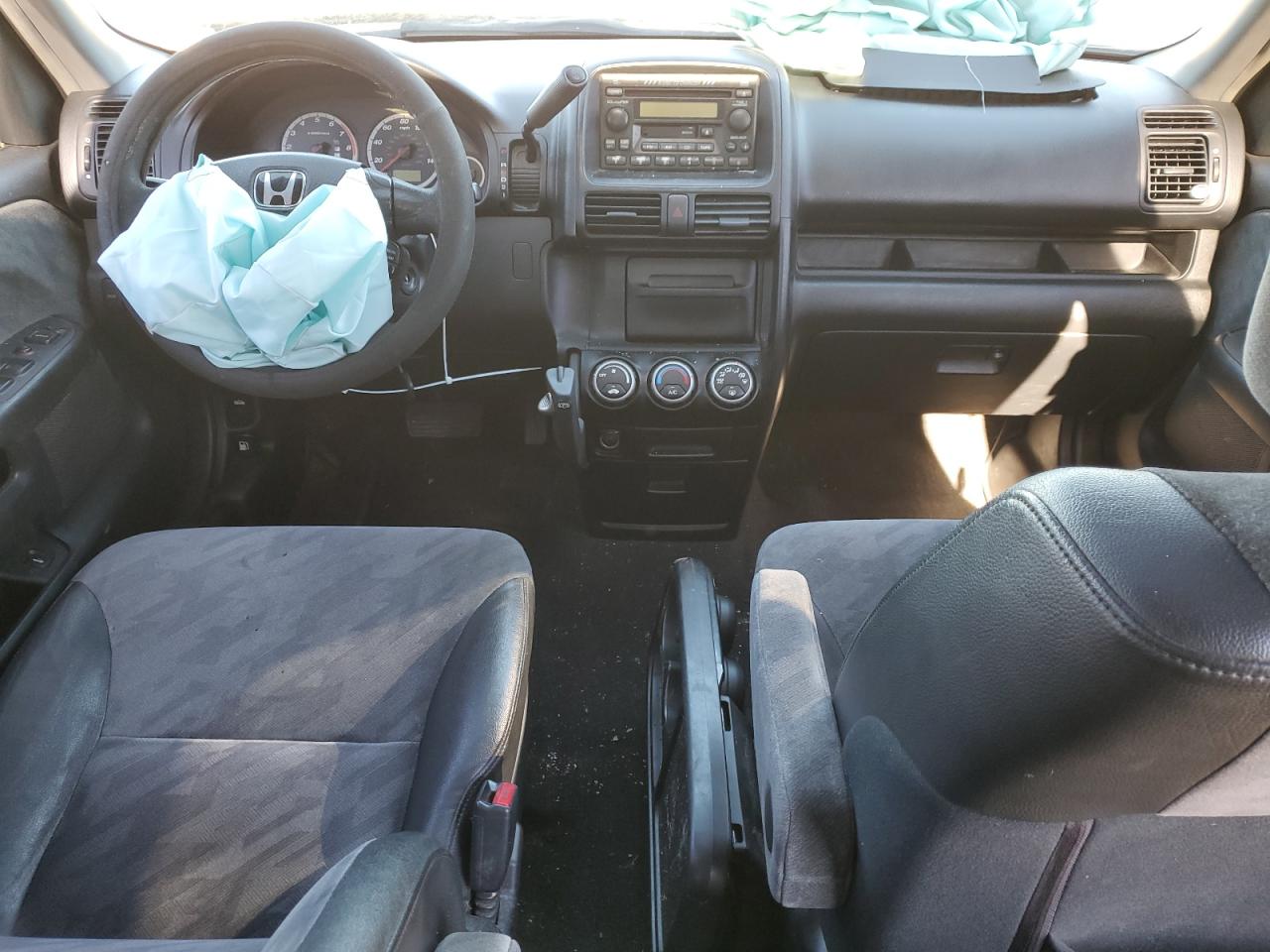 JHLRD78874C023135 2004 Honda Cr-V Ex