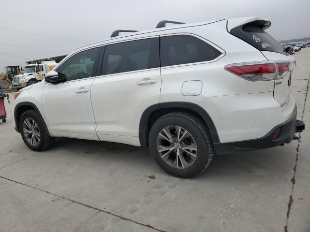 VIN 5TDKKRFH1FS041070 2015 Toyota Highlander, Xle no.2