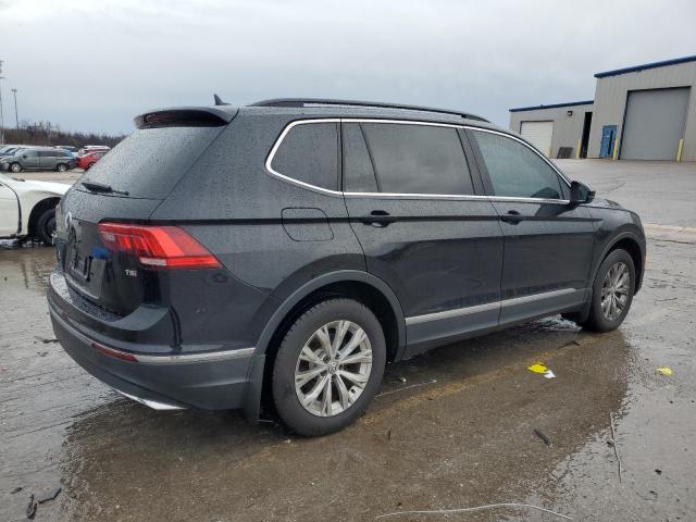 2018 VOLKSWAGEN TIGUAN SE 3VV3B7AXXJM097770