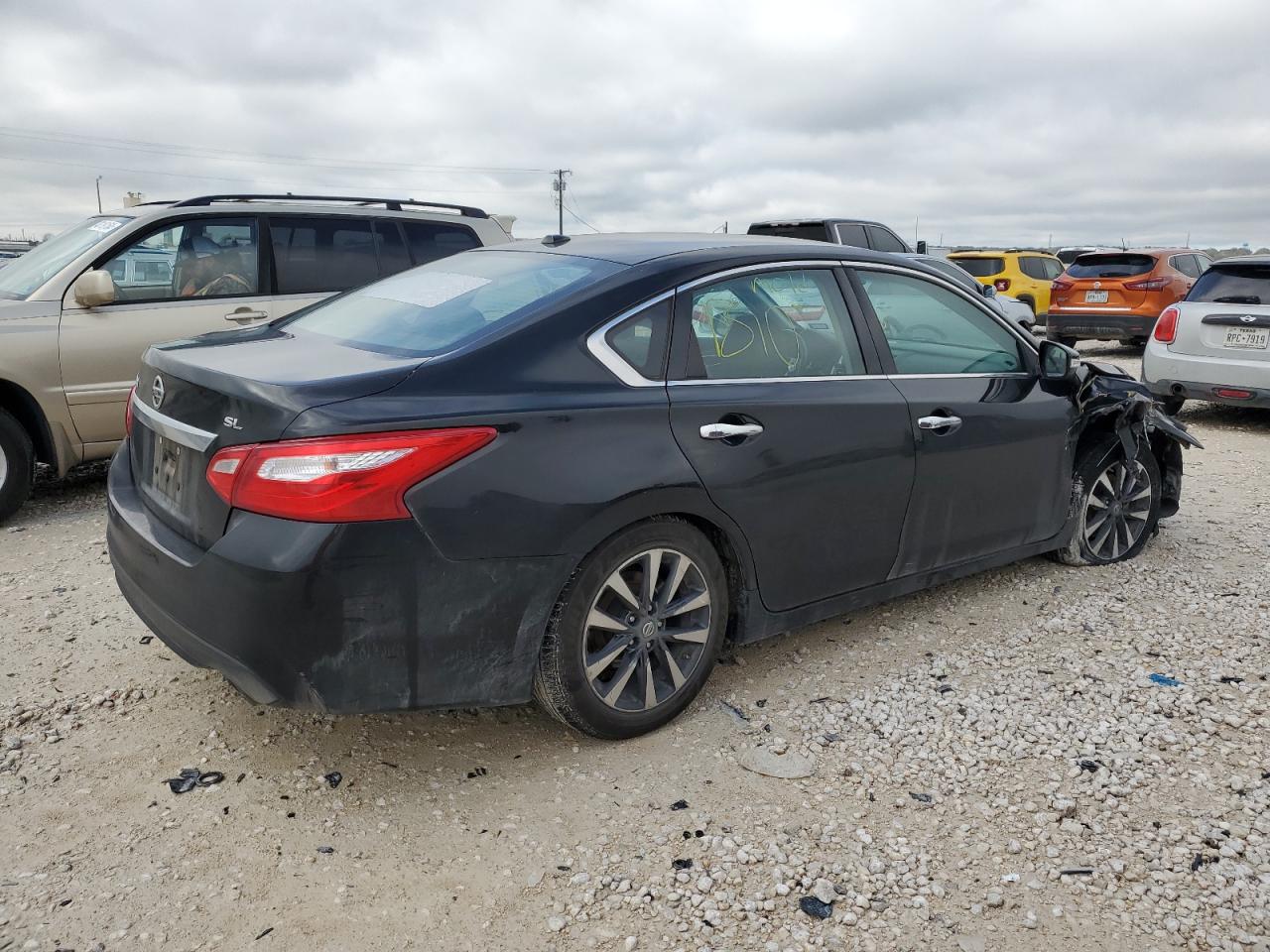 1N4AL3AP6HC208280 NISSAN ALTIMA 2017