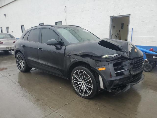 VIN WP1AB2A52KLB34366 2019 Porsche Macan, S no.4