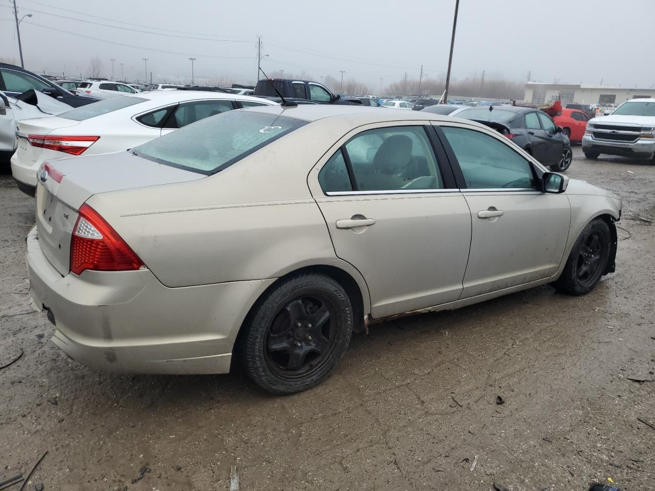 3FAHP0HA0AR213890 2010 Ford Fusion Se