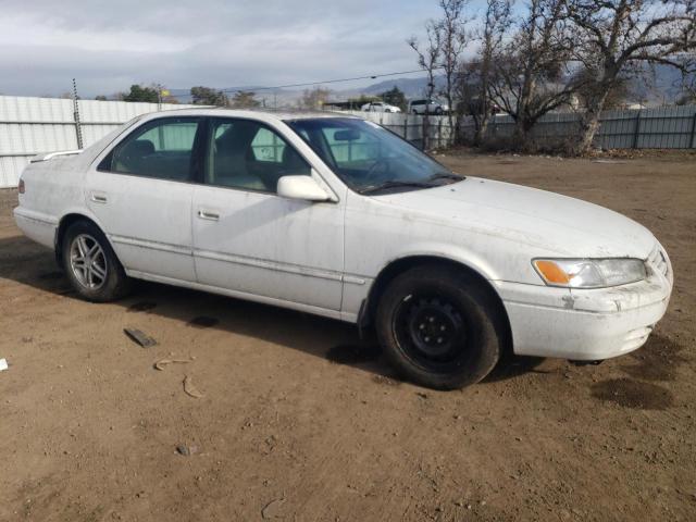 4T1BF22K8XU089736 | 1999 Toyota camry le