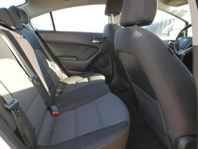 KNAFX4A6XF5384832 | 2015 KIA FORTE LX