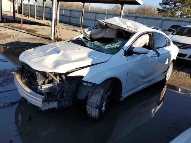 Lot #2475706280 2015 CHRYSLER 200 LIMITE salvage car