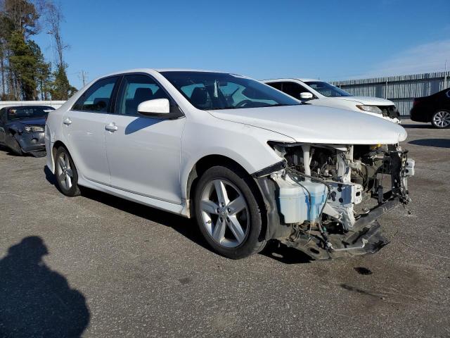 4T1BF1FK9EU460212 | 2014 TOYOTA CAMRY L