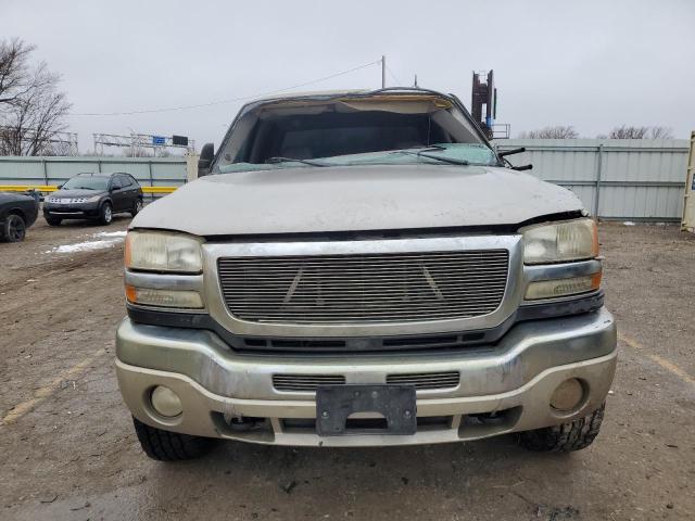 2005 GMC Sierra K2500 Heavy Duty VIN: 1GTHK23215F852660 Lot: 38642394