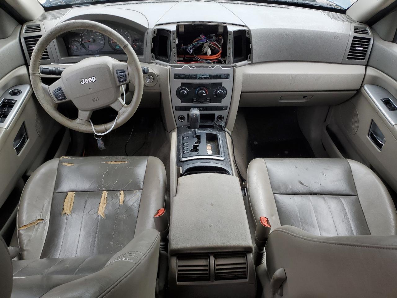 1J4GS48K15C656696 2005 Jeep Grand Cherokee Laredo