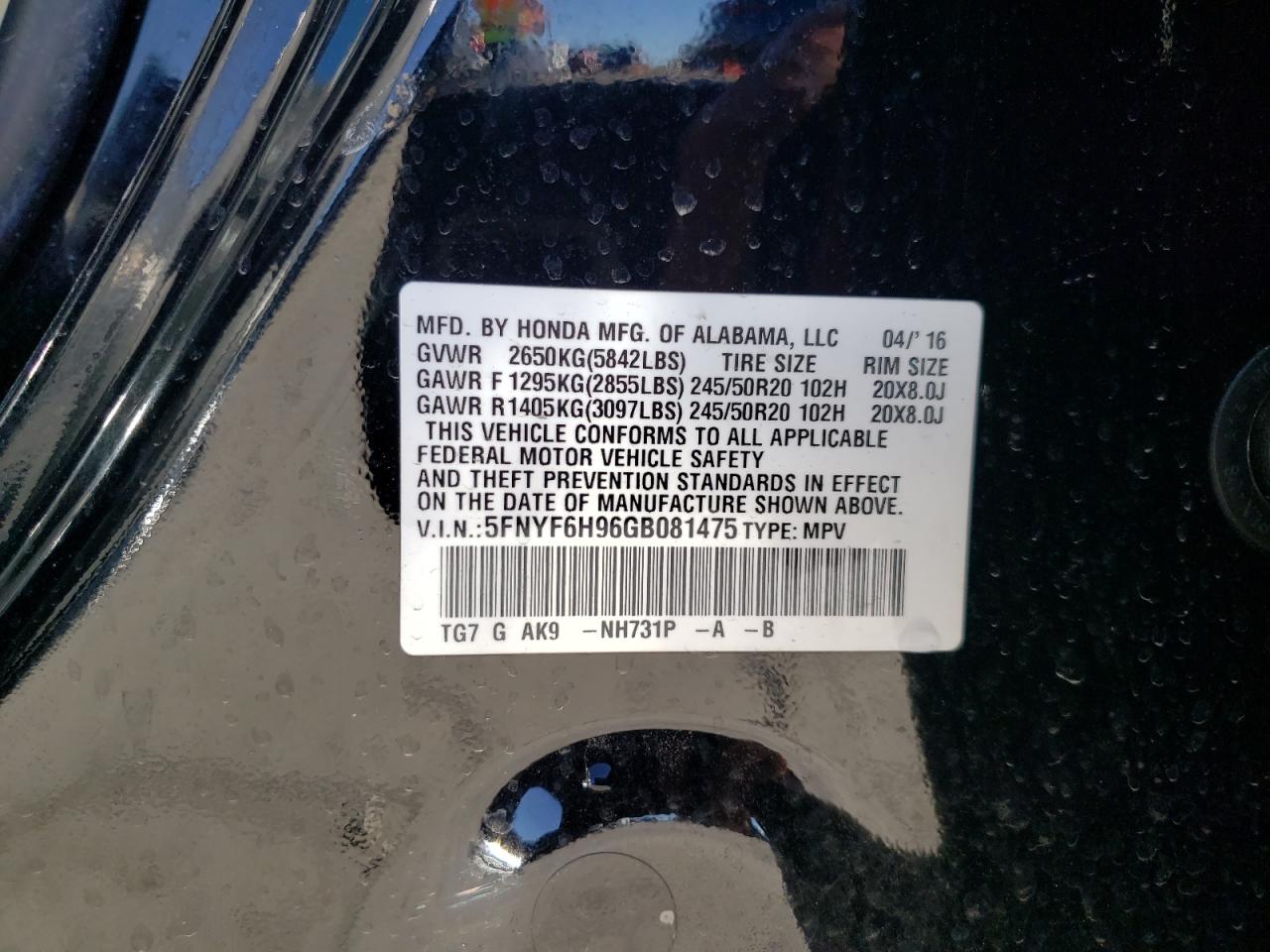 VIN: 5FNYF6H96GB081475 2016 HONDA PILOT