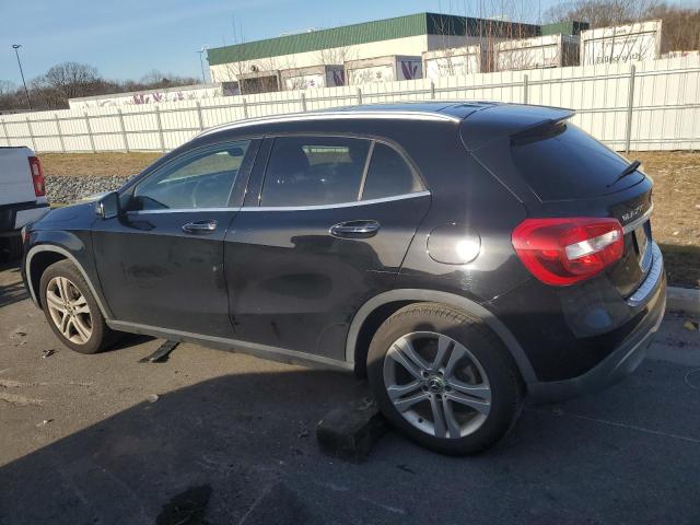 VIN WDCTG4GB7JJ399132 2018 Mercedes-Benz GLA-Class,... no.2