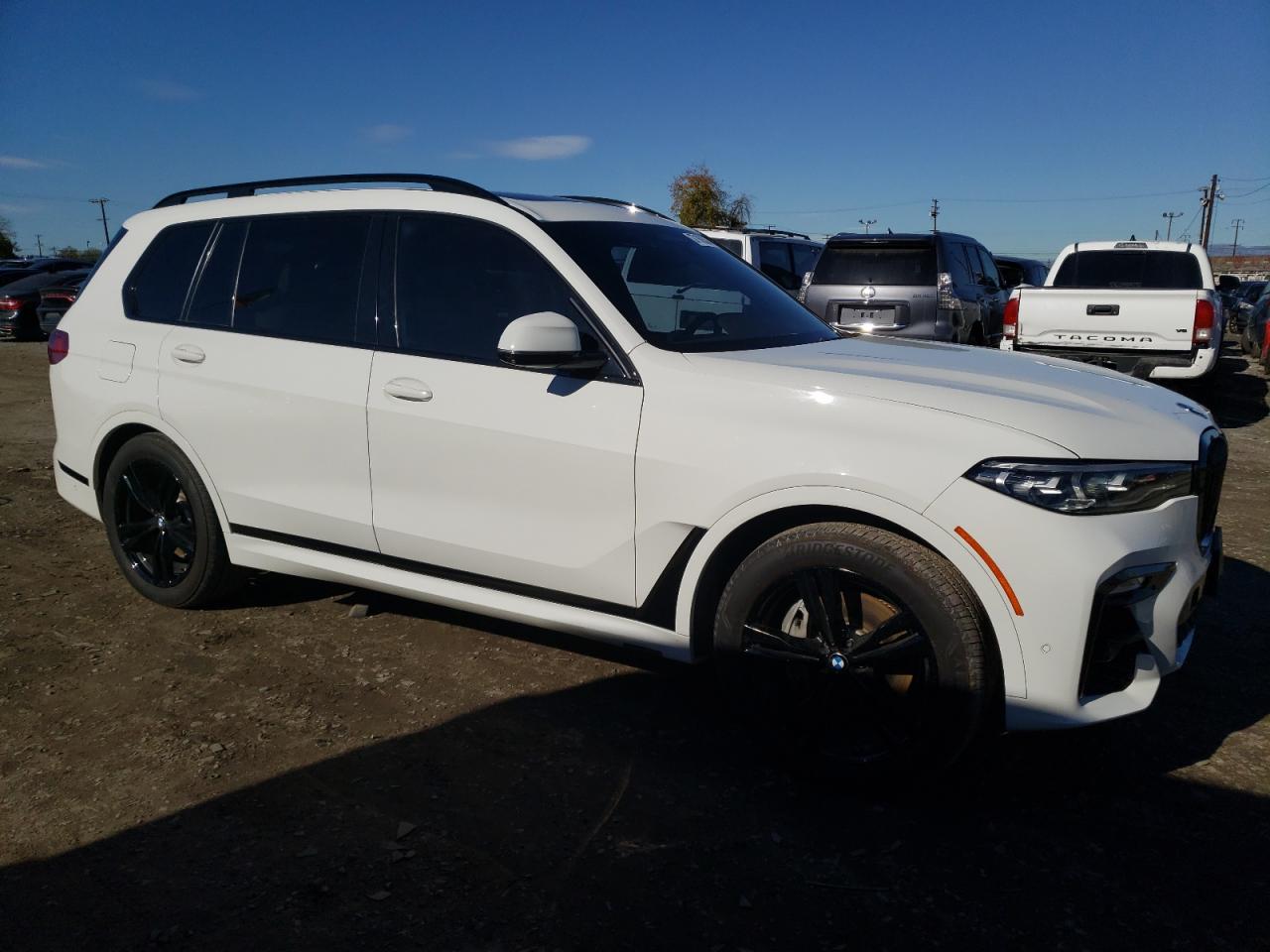 2019 BMW X7 xDrive50I vin: 5UXCX4C56KLS38331