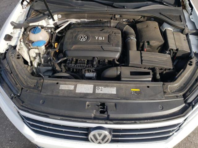 1VWGT7A30HC046300 | 2017 VOLKSWAGEN PASSAT SE