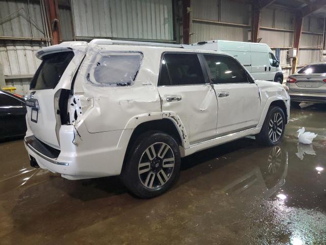 2019 TOYOTA 4RUNNER SR JTEBU5JR4K5646425