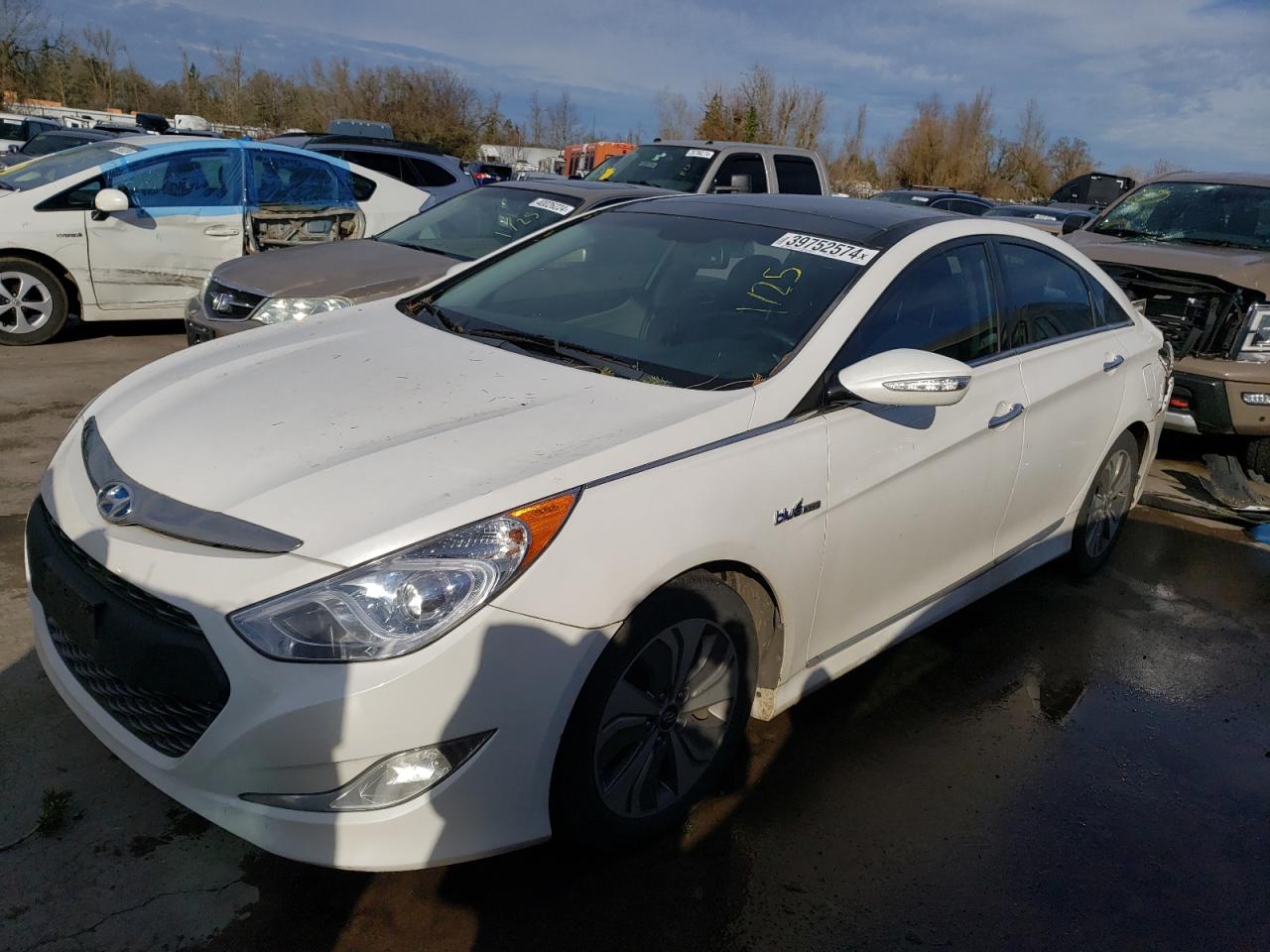 2015 Hyundai Sonata Hybrid vin: KMHEC4A43FA124851