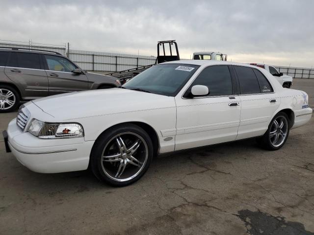 2000 Ford Crown Victoria LX