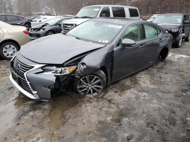 2017 Lexus ES 300h 