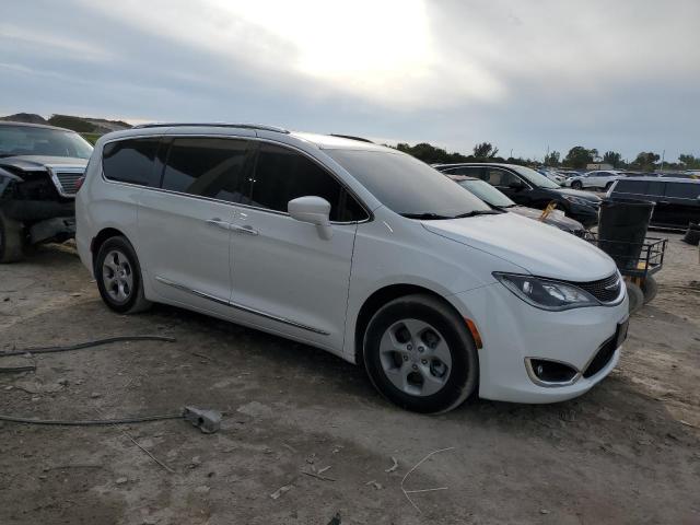 2C4RC1EGXHR633553 2017 CHRYSLER PACIFICA, photo no. 4