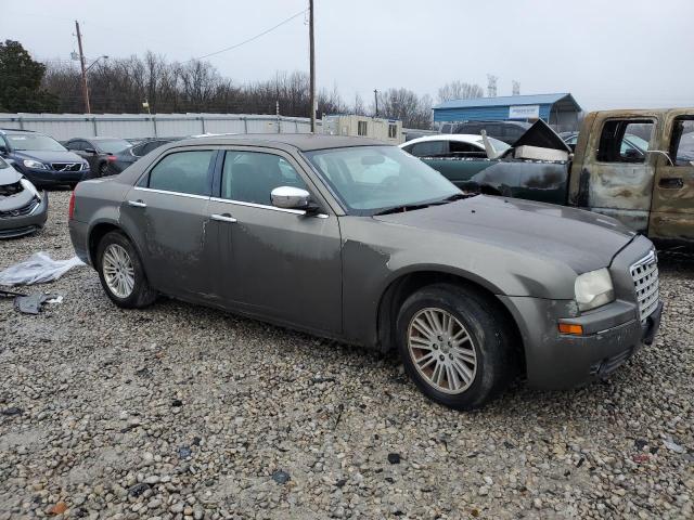 2010 Chrysler 300 Touring VIN: 2C3CA4CD4AH104749 Lot: 82326043