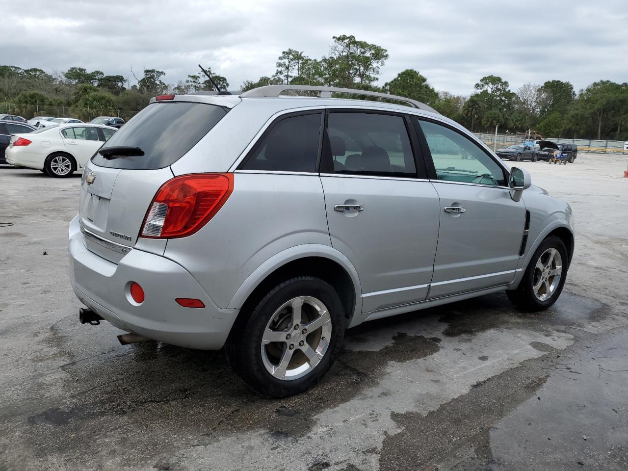 3GNAL3EK8DS635139 2013 Chevrolet Captiva Lt