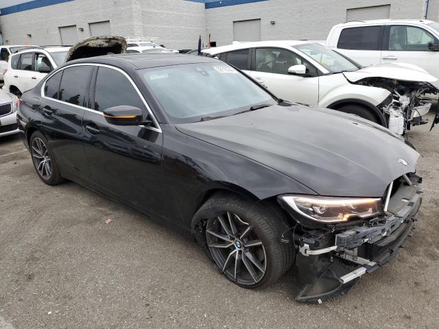 3MW5R7J05L8B18412 BMW 3 Series 330XI 4