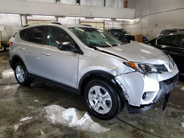 2T3BFREVXFW389105 | 2015 TOYOTA RAV4 LE