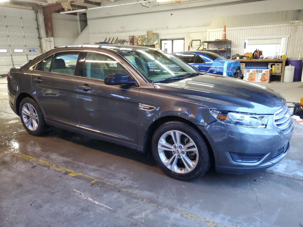 2015 Ford Taurus Se vin: 1FAHP2D88FG183583