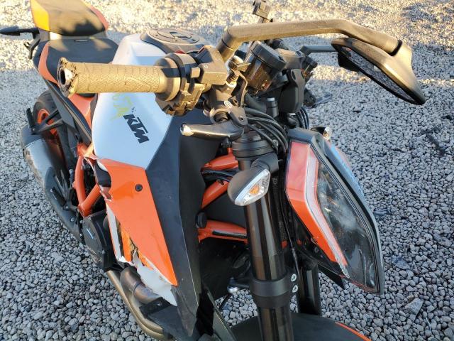 2022 KTM 1290 SUPER - VBKV39408NM952531