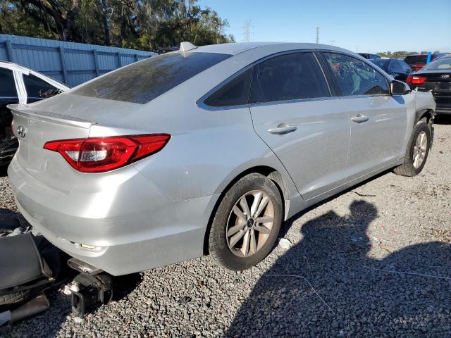 VIN 4T1BF1FK6EU827227 2014 Toyota Camry, SE no.3