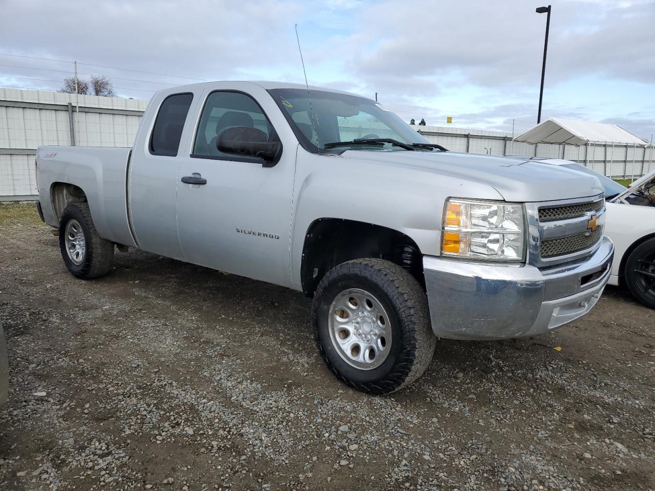 1GCRCREA1DZ352879 2013 Chevrolet Silverado C1500 Ls