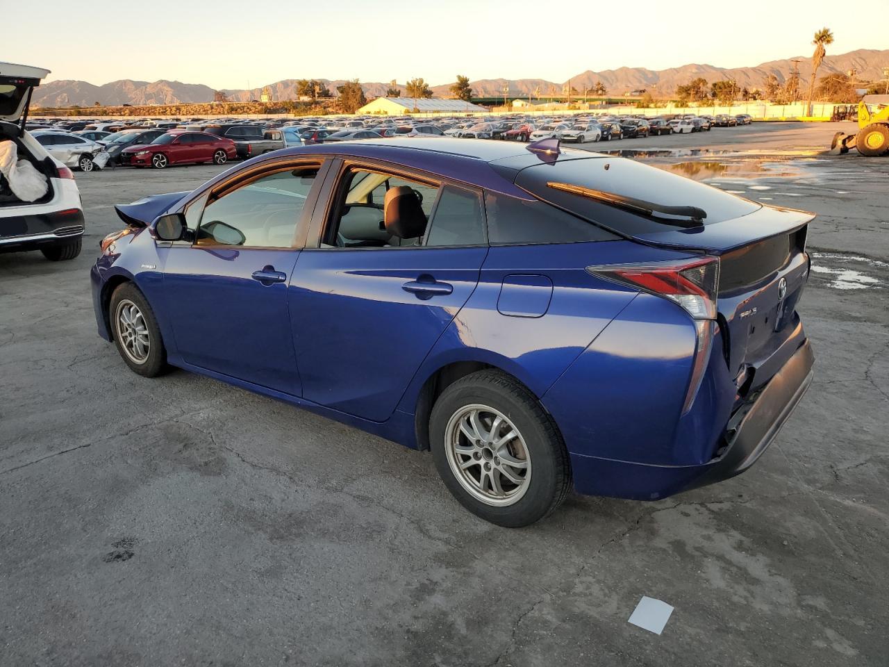 JTDKARFU5H3529068 TOYOTA PRIUS 2017