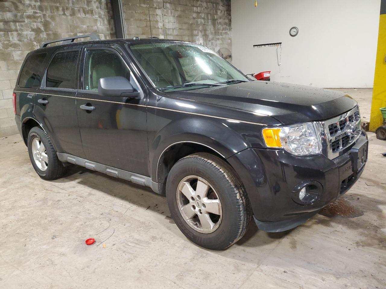 1FMCU0D79BKC21379 2011 Ford Escape Xlt