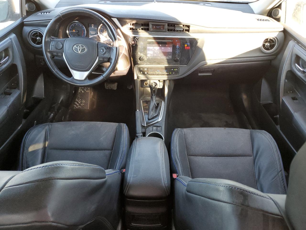 5YFBURHE0JP813945 2018 Toyota Corolla L