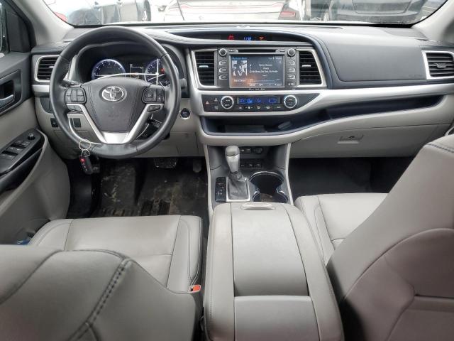 VIN 5TDJZRFH3KS941437 2019 Toyota Highlander, SE no.8