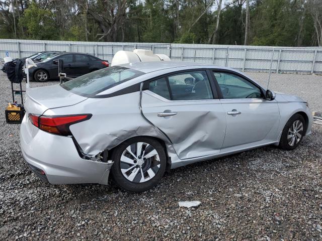 VIN 4T1BF1FKXFU979643 2015 Toyota Camry, SE no.3