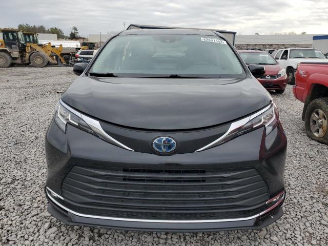 5TDYRKEC0MS042226 | 2021 TOYOTA SIENNA XLE