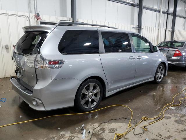 5TDXK3DC0CS207469 2012 TOYOTA SIENNA, photo no. 3