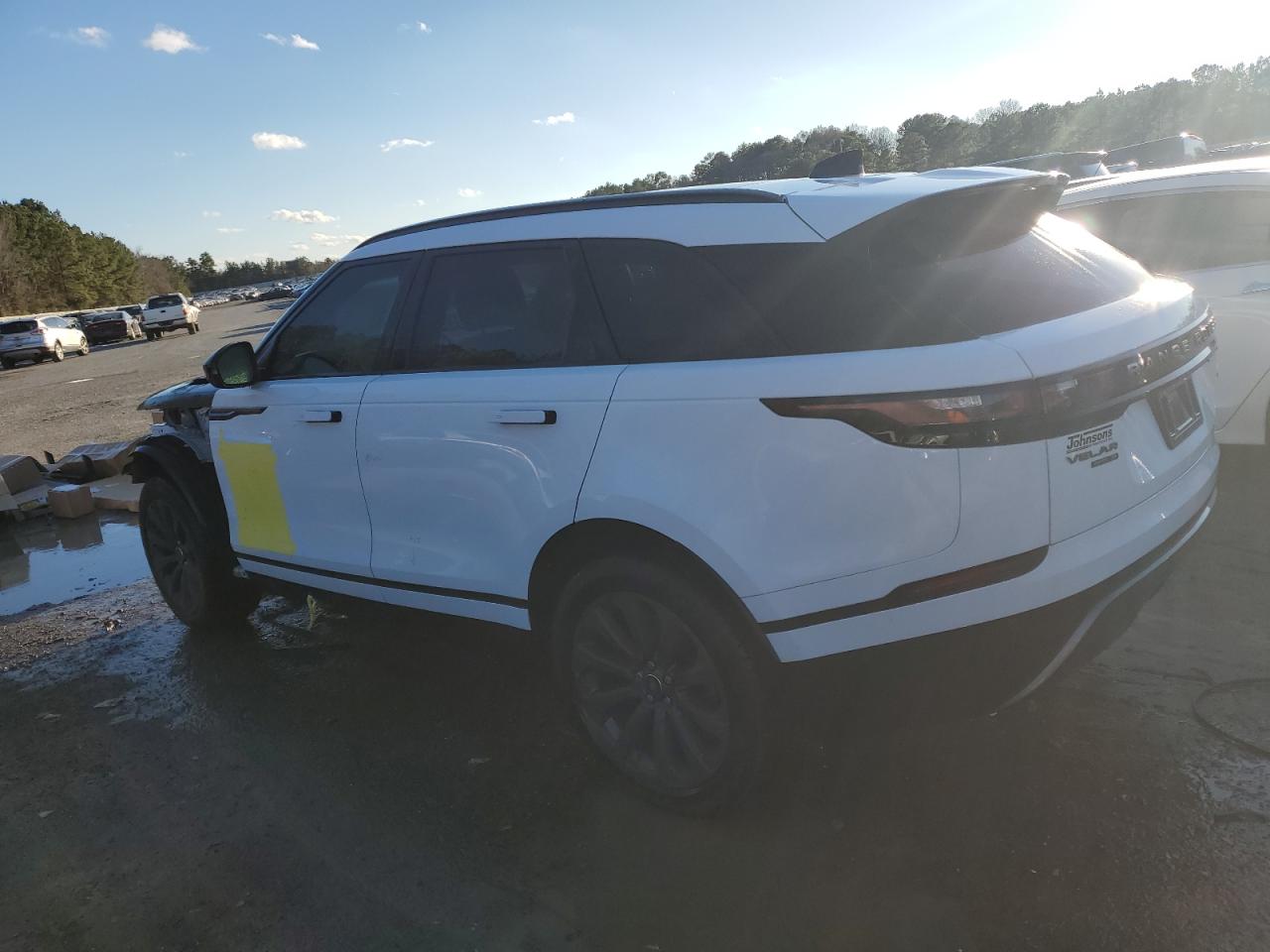 SALYL2RX7JA766088 2018 Land Rover Range Rover Velar R-Dynamic Se